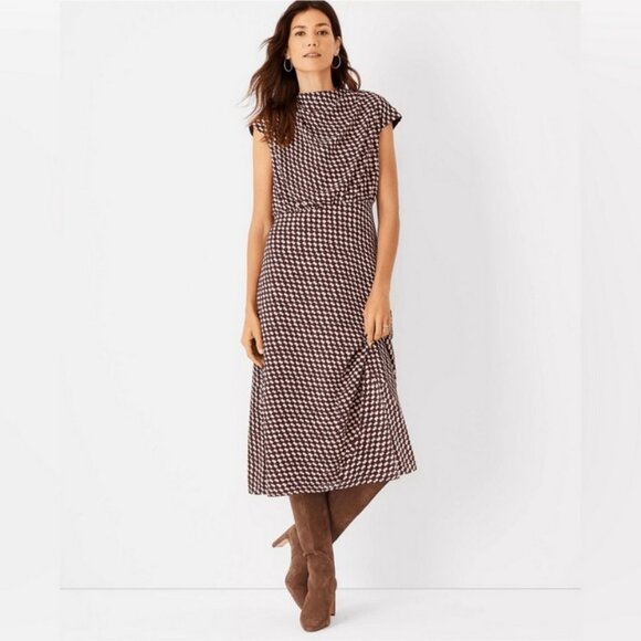 💕ANN TAYLOR💕 Houndstooth Blouson Flare Dress ~ Plum Rose 6 NWOT - Picture 4 of 15